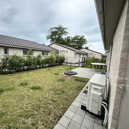 Holiday home In With Garden Koksijde